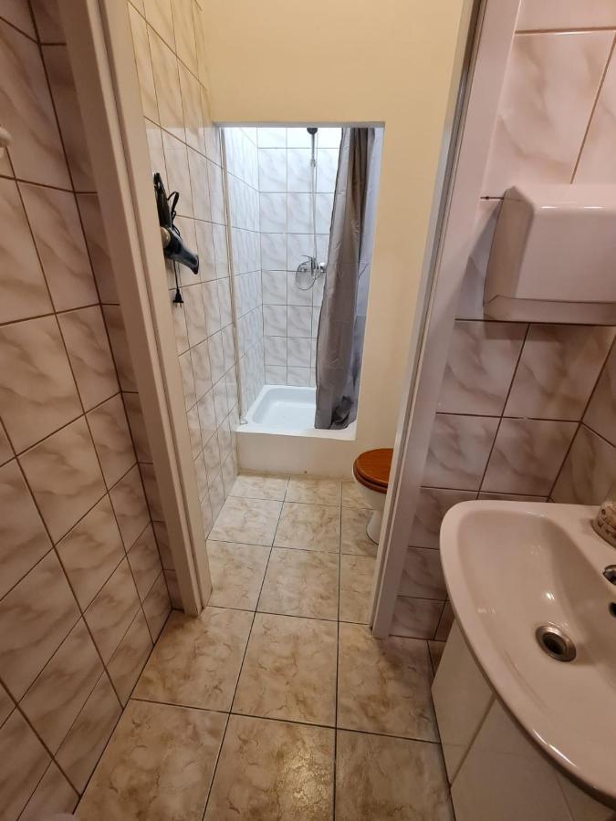 Fantastic Waw - J7 Room A Warszawa Zewnętrze zdjęcie